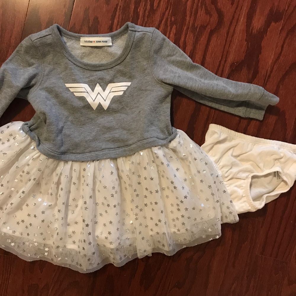 Wonder Woman Junk Food x Gap toddler dress 18-24m